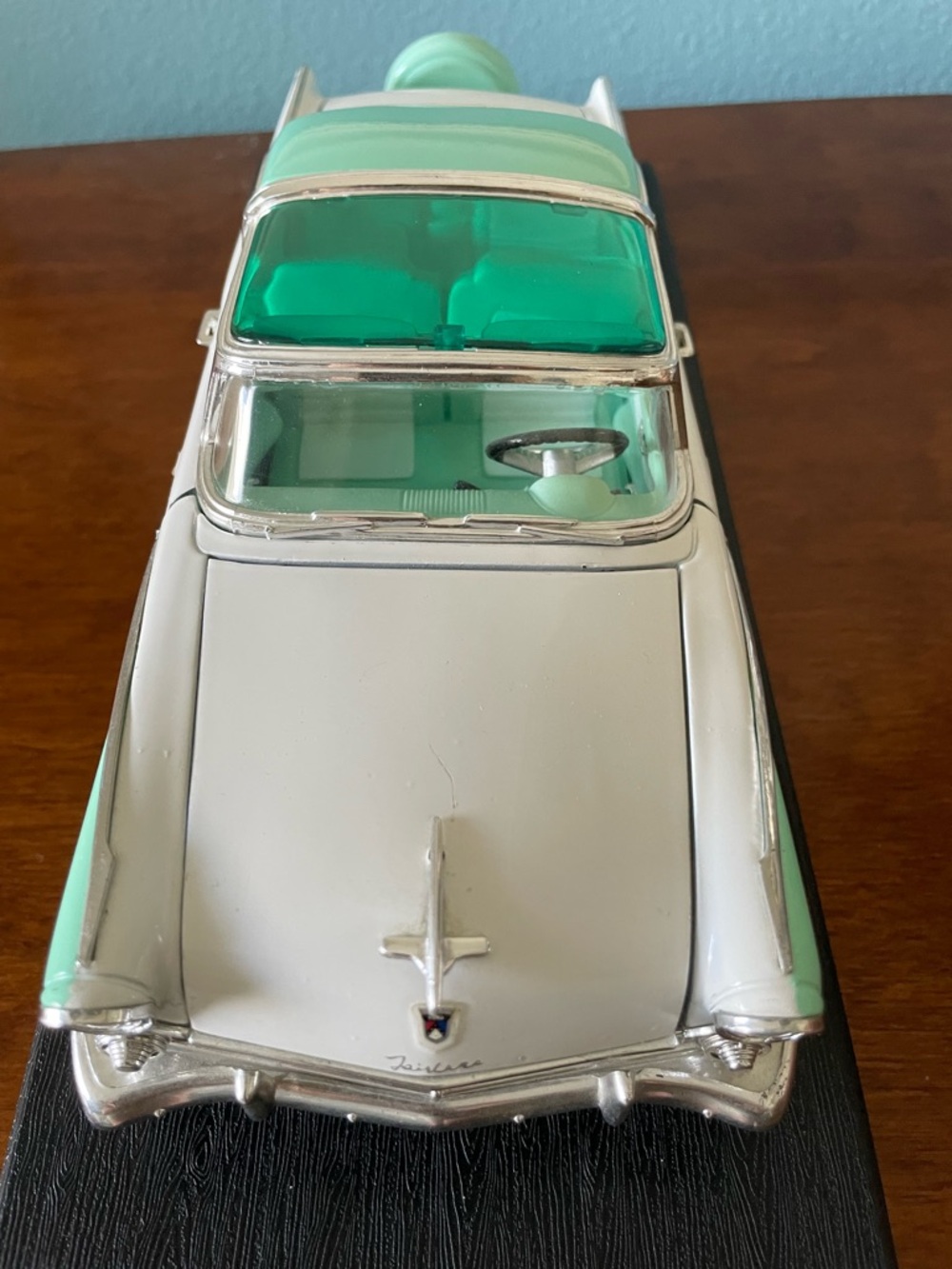Vintage 1955 Fairlane Crown Victoria Diecast Car Model - Green and White